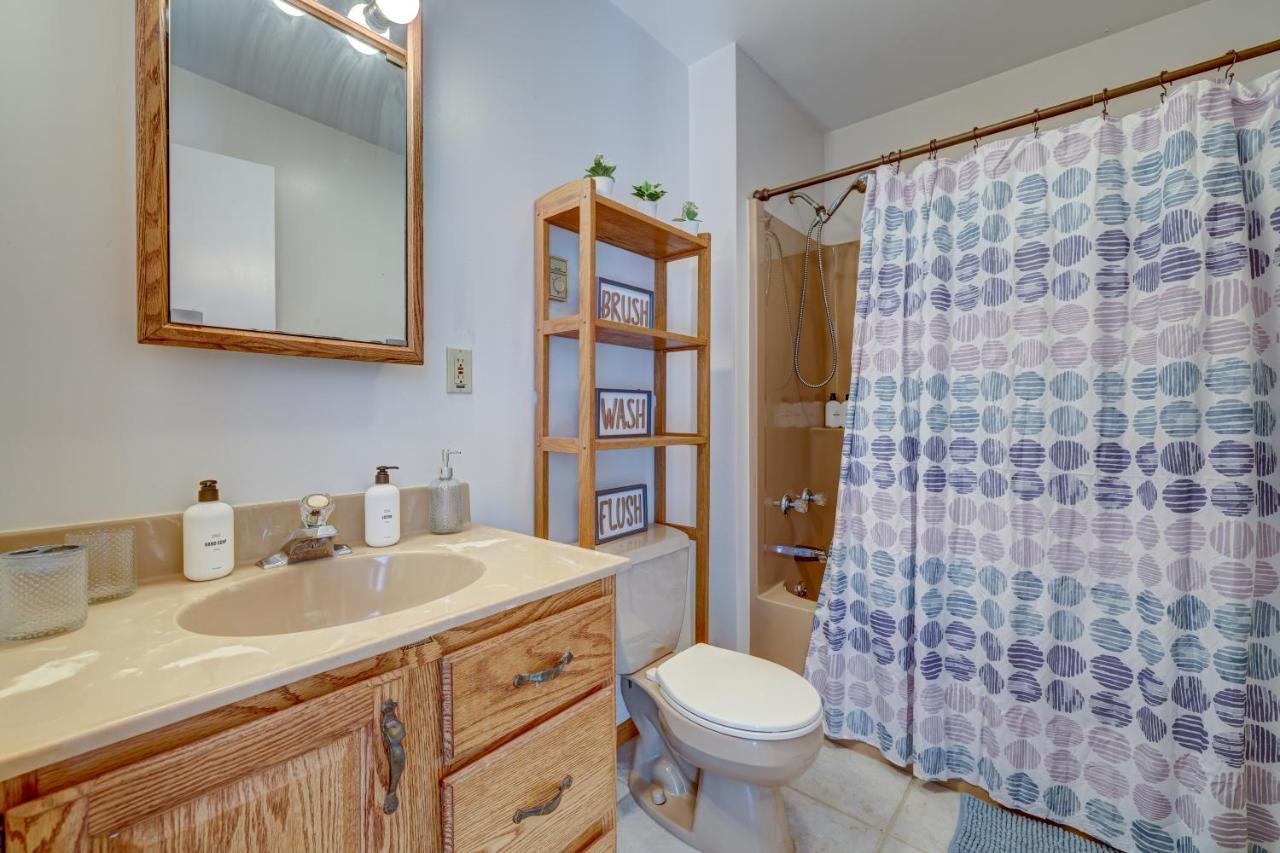 Lakeside Fun, Skiing, Waterpark, Relaxation, And Nature At Your Doorstep Locust Lakes Village Exterior photo